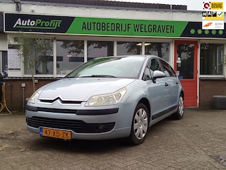 Citroën C4 1.4-16V Ligne Prestige