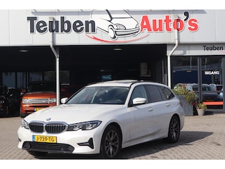 BMW 3-serie Touring 320i Executive Edition Navigatie, Panoramadak, Apple Carplay, Camera, Cruise control