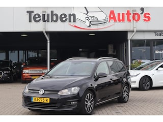 Volkswagen Golf Variant 1.0 TSI Connected Series Navigatie, Camera, Lederen interieur, Climate control, Apple Carplay