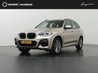 BMW X3 xDrive30e Business Edition Plus | M-Pakket | Sportstoelen | Camera | Apple Car Play/Android Auto | DAB | Ele. kofferdeksel | LED | Lederen Interieur | Stoelverwarming |