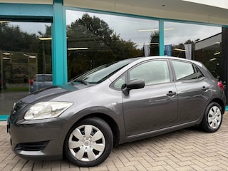 Toyota Auris 1.4- 16V 5drs Airco, TrHaak, NAP