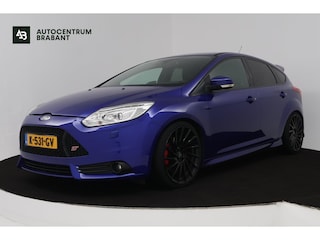 Ford Focus 2.0 EcoBoost ST-3 (GOED ONDERHOUDEN)