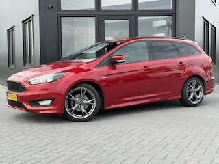 Ford Focus Wagon 1.0 ST-Line Clima | Navi | PDC v&a | Trekhaak