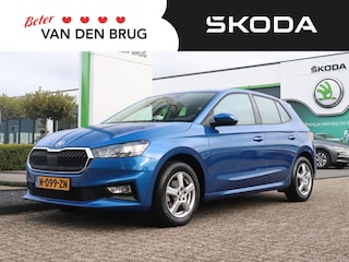 Skoda Fabia 1.0 MPI 80pk Ambition | Trekhaak | Stoelverwarming | Navigatie via smartphone | Parkeersensoren |
