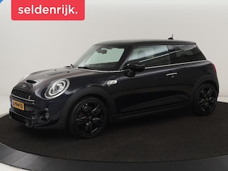 Mini Mini 2.0 60 Years | Panoramadak | Stoelverwarming | Leder | Head-Up | Park Assist | Carplay | Navigatie | Keyless | Full LED | Harman/Kardon | Climate control | Cruise control
