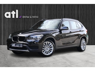 BMW X1 sDrive20i Executive Aut | Xenon | Navi | Pano | Clima | Cruise | Afn trekhaak | Stoelverwarming | etc.