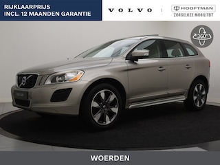 Volvo XC60 T5 AUT(6) SUMMUM XENON LEDER SCHUIFDAK TREKHAAK ACC BLIS