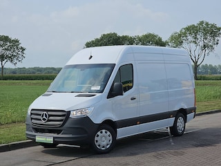 Mercedes-Benz Sprinter 317 1.9 CDI L2H2 RWD 3.5t-Trekhaak Camera Mbux Airco Euro6 170 PK!