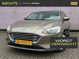 Ford Focus Wagon 1.5 EcoBoost Titanium Business | Trekhaak | Navigatie | Cruise Control | Stoel/Stuurwiel Verwarming | Parkeersensoren | Verwarmde voorruit | Climate Control