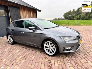 Seat Leon 1.4 TSI ACT FR Dynamic. NL AUTO VAN EERSTE EIGENAAR , ZEER NETJES.