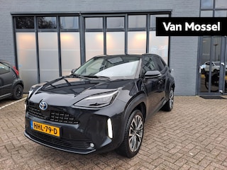 Toyota Yaris Cross 1.5 Hybrid Adventure | PANODAK | HEAD-UP | CAMERA | STOEL-STUURWIELVERWARMING | DRAADLOOS OPLADER