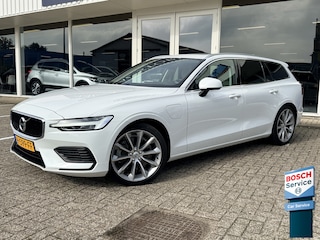 Volvo V60 2.0 T8 Twin Engine AWD Momentum Pro | LED | Keyless | Adapt. Cruise | Apple Carplay | Pano | Leder | Stoelverwarming | Trekhaak