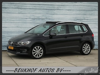 Volkswagen Golf Sportsvan 1.4 TSI Highline Panodak Trekhaak