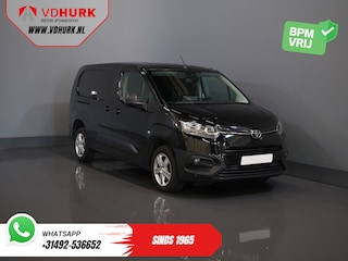 Toyota Proace City 1.2 Turbo 130 pk Aut. L2 Benzine BPM VRIJ! 3Pers./ Carplay/ Camera/ LMV/ PDC/ Airco/ Cruise