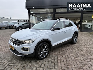 Volkswagen T-Roc 1.5 TSI Sport | Climate control | Navigatie | Parkpilot | Afneembare Trekhaak | Elektrisch Pakket | 18"LM-Velgen