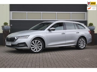 Skoda Octavia Combi 1.4 TSI iV Style | Head-up | Memorystoelen |
