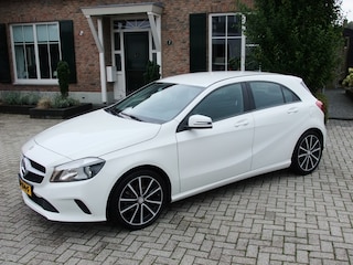 Mercedes-Benz A-klasse 160 , Blue-tooth , 6-bak , cruise control, NL-Auto enz