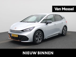 Cupra Born Business 62 kWh | Navigatie | Apple Carplay / Android Auto | Achteruitrijcamera | Virtual Cockpit | Cruise Control | Parkeersensoren | Climate Control | Stoel/Stuur verwarming | Lane Assistant | Keyless | Lichtmetalen Velgen |