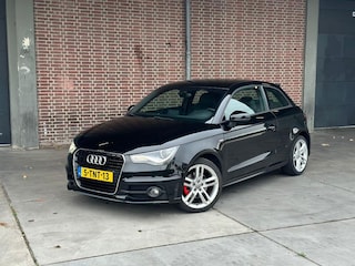 Audi A1 1.4 TFSI S-line Automaat (LEDER, 3X S-LINE, CRUISE, XENON, PARKEERSENSOREN, MULTIMEDIA, NL-AUTO, GOED ONDERHOUDEN)