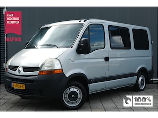 Renault Master T28 2.5 dCi L1 H1 | NWE APK | Automaat | Handgas | Elektrische lift | Rolstoelbus | Draaibare stoel |