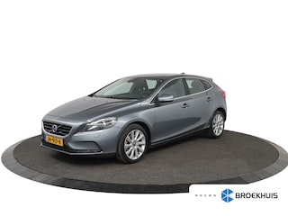 Volvo V40 2.0 T3 Momentum | Stoel verwarming | Voorruit verwarming | Parkeer Sensoren | Alcantara bekleding