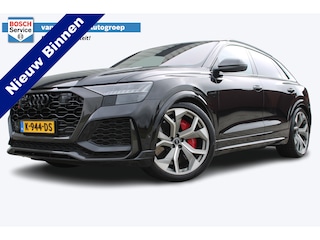 Audi Q8 4.0 TFSI RSQ8 quattro | Carbon in/exterieur | Keramische remmen | Bang & Olufsen | Stoelverwarming voor + achter | Stoelventilatie | Alcantara stuurwiel/hemel | 360° camera | Trekhaak |