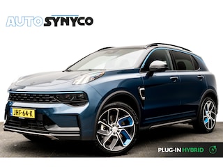 Lynk & Co 01 1.5 Plug-in Hybrid 262 Pk I Modeljaar 2023 I Panoramadak I 75 km Elektrisch I 360 Camera I Infinity Audio I Full Map Navi I Carplay I 20 inch. LMV l 1e eigenaar