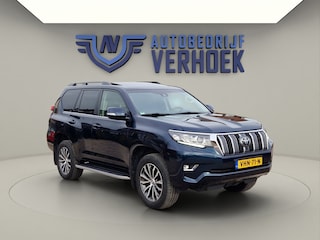 Toyota Land Cruiser 2.8 D-4D Executive Blind Van - Stoel ventilatie - Schuifdak