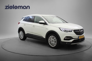 Opel Grandland 1.2 Turbo Innovation - Carplay, Navi, Clima