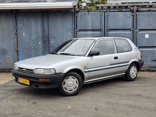 Toyota Corolla 1.3 XL kat. | Originele auto | NAP | Rijd en schakelt top !