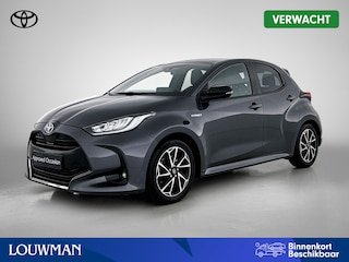 Toyota Yaris 1.5 Hybrid Executive | Premium uitgevoerd | Pano dak |