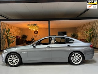 BMW 520i NAP Trekhaak Pano Leder StoelVW PDC Cruise Clima Navi Led Rijklaar