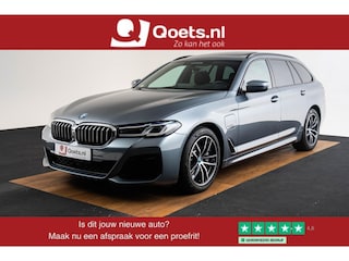 BMW 5-serie Touring 530e High Executive M Sport - Panoramdak - Comfort Access - Getinte Ruiten - Driving Assistant Professional - Head up - Elektrisch verwarmde voorstoelen - High Beam Assistant - BMW Laserlight -