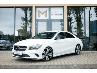 Mercedes-Benz CLA 180 Aut. 123PK | Urban | Night Pack | AMG Styling | Sportstoelen | Achteruitrijcamera | 18" LM Velgen | Navigatie | Keyless Go | Cruise Control |