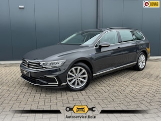 Volkswagen Passat Variant 1.4 TSI PHEV GTE * Trekhaak * Camera * Stoelverwarming * Massagestoel *