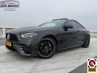 Mercedes-Benz E-klasse Coupé 200 - AMG LINE - PANORAMADAK - BTW