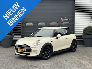 Mini Cooper 1.5 Salt Business | Navigatie | Parkeersensoren | Lichtmetalen Velgen | Cruise Control |