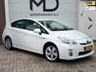 Toyota Prius 1.8 Executive -Leder-Trekhaak-Head/up-Keyless