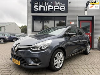 Renault Clio 1.5 dCi Ecoleader Limited -5DRS.-AIRCO-CRUISECONTROL-NAVI-BLUETOOTH-BASSREFLEX-ISOFIX-DISTRIBUTIE V.V. IN 2024!