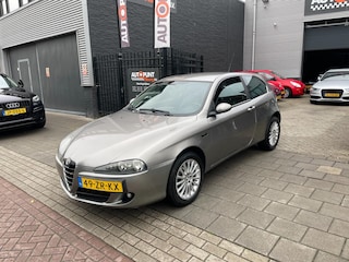 Alfa Romeo 147 1.6 T.Spark Business Pro Airco Navi NAP APK