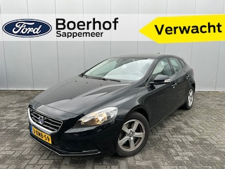 Volvo V40 1.6 T2 | 1e Eig. | 100% dealer onderhouden | Trekhaak | Navi | Clima | Park. sensor | Cruise |