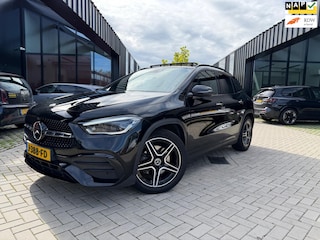 Mercedes-Benz GLA 200 Business Solution AMG Pano Sfeer Mem CAM Bomvol !