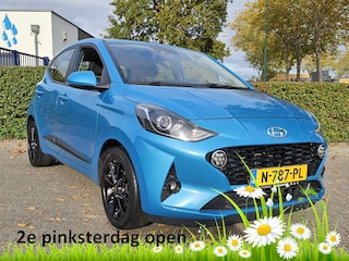 Hyundai i10 1.0 Premium! Adapt Cruise! Camera! Carplay! VERWACHT!