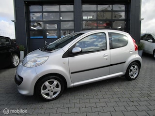 Peugeot 107 1.0-12V XS Urban Move 5drs Airco 148dkm! Org NL