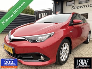 Toyota Auris 1.8 Hybrid *KEYLESS*PANORAMADAK*CRUISE*CLIMATE*