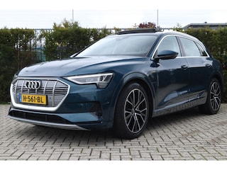 Audi e-Tron 50 quattro Launch edition plus 71 kWh | Schuifdak | Adaptieve Cruise | Stoelverwarming | Luchtvering | Camera | Keyless | Navi