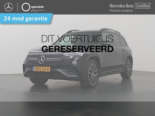 Mercedes-Benz EQB 300 4MATIC AMG NIGHT Premium 67 kWh | Panoramadak | Sfeerverlichting | Apple Carplay | Stoelverwarming | Achteruitrijcamera |