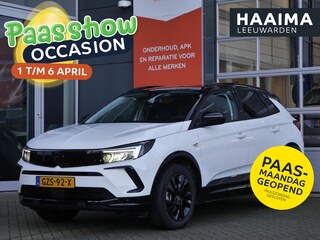Opel Grandland 1.2 Turbo GS Black Pack | Automaat | Stoel en stuurverwarming | Navigatie | Achteruitrijcamera | Comfort stoelen | Adaptive cruise control | Parkeersensoren voor en achter | Led verlichting | Climate control