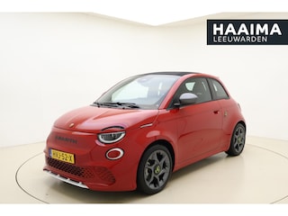 Fiat 500 Abarth Urban 42 kWh | Elektrisch open dak | Sportstoelen | Sportstuur | 17'' lichtmetalen velgen | Navigatie | Camera | Keyless