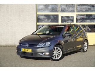 Volkswagen Golf 1.5 TSI 131PK! 5drs Highline BJ2020 Lmv 16" | Led | Pdc | Navi | Dynamische knipperlichten | Panoramadak | Trekhaak | App-Connect | Virtual cockpit | Climate control | Cruise control | Sportstoelen | Extra getint glas